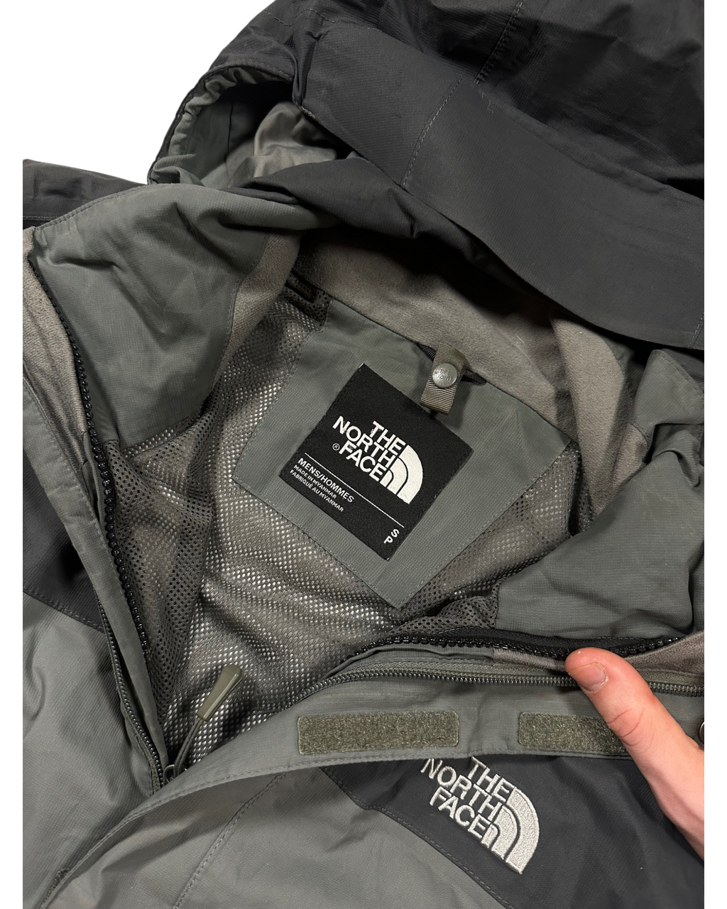 The North Face Rain Jacket (S)