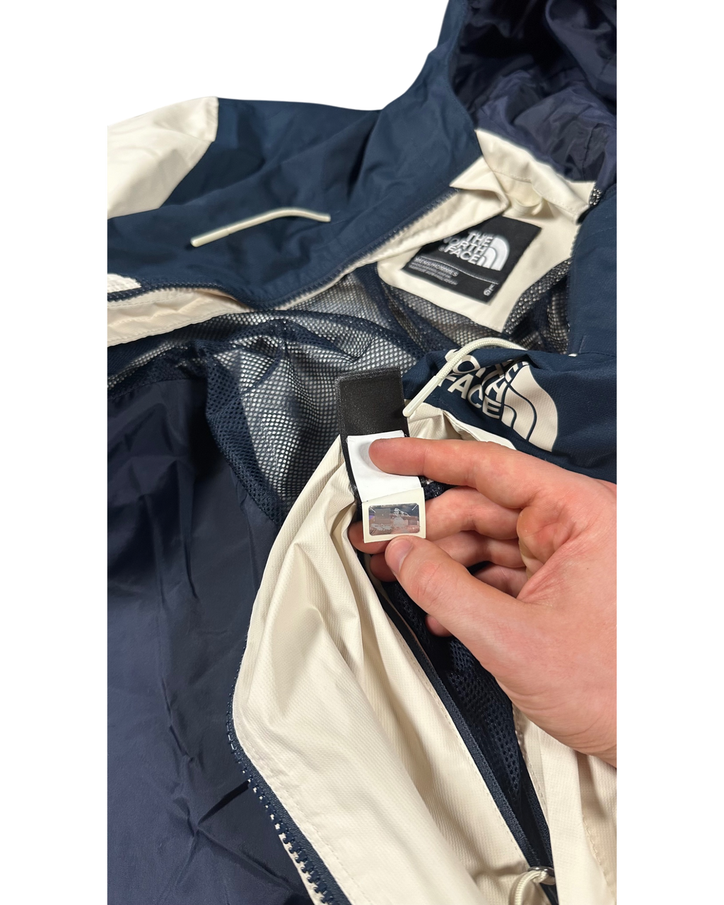 The North Face Rain Jacket (L)