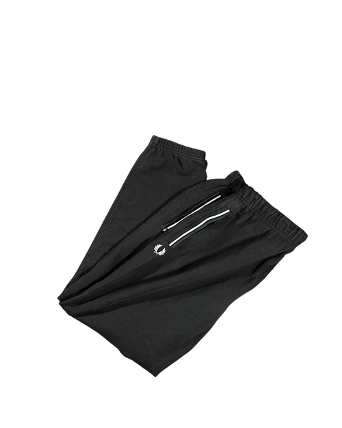 Fred Perry Joggers (L)